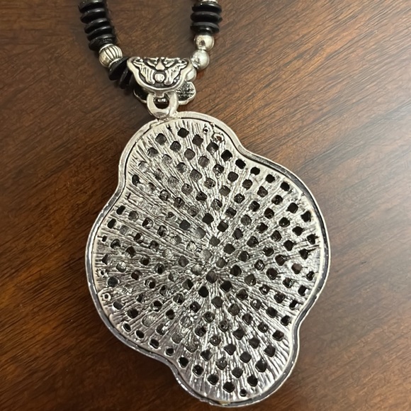 A beautiful Tibet spirit necklace - Picture 6 of 7